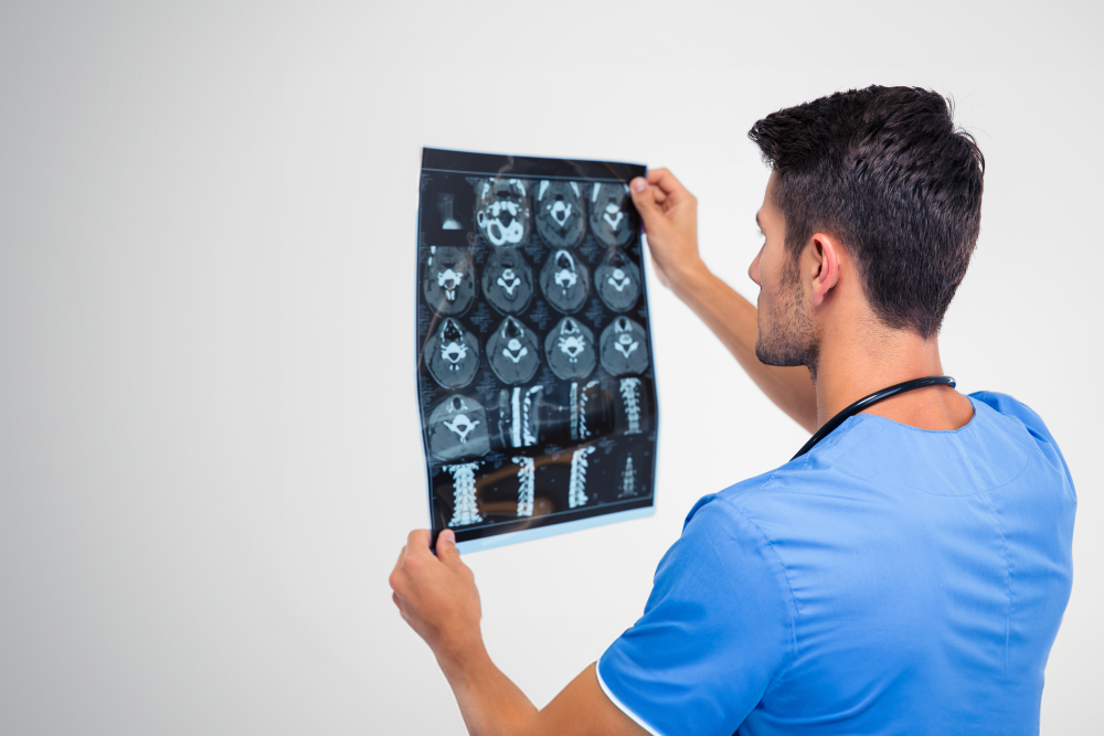 Los exámenes imagenológicos son esenciales a la hora de diagnosticar pacientes